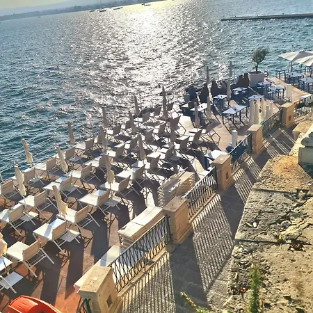 Il Pavone Di Ortigia Nuova Struttura Syracuse Exterior photo